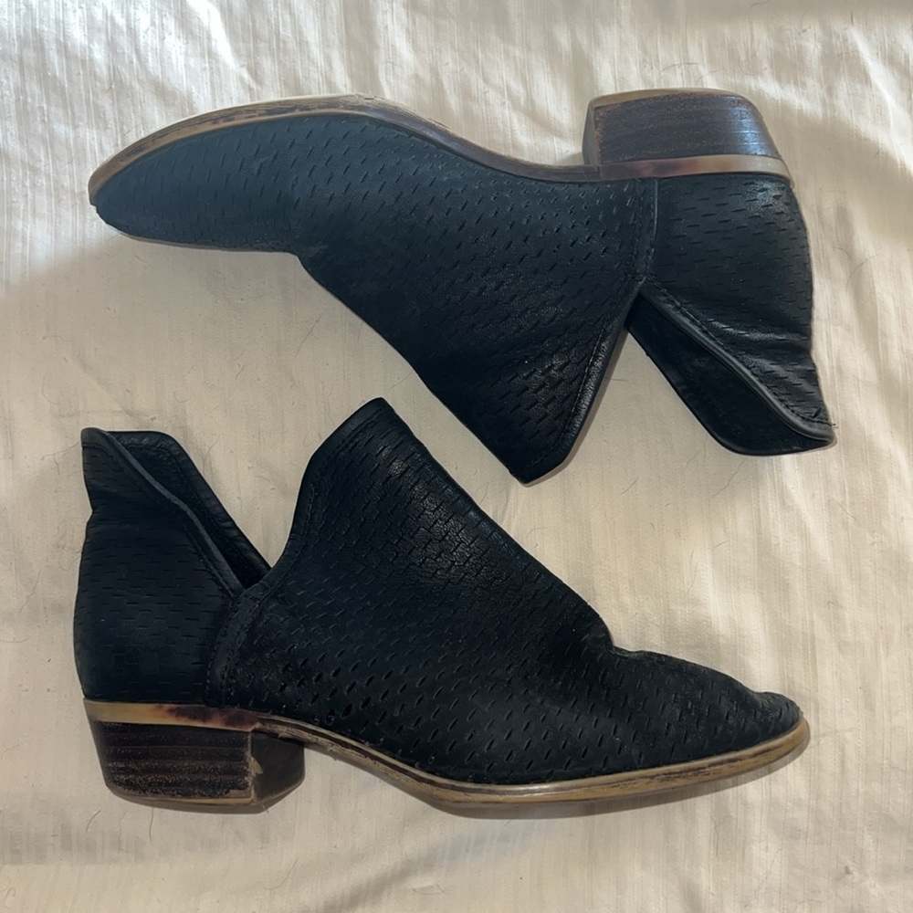 Lucky Ladies 8 Bootie Black Pattered